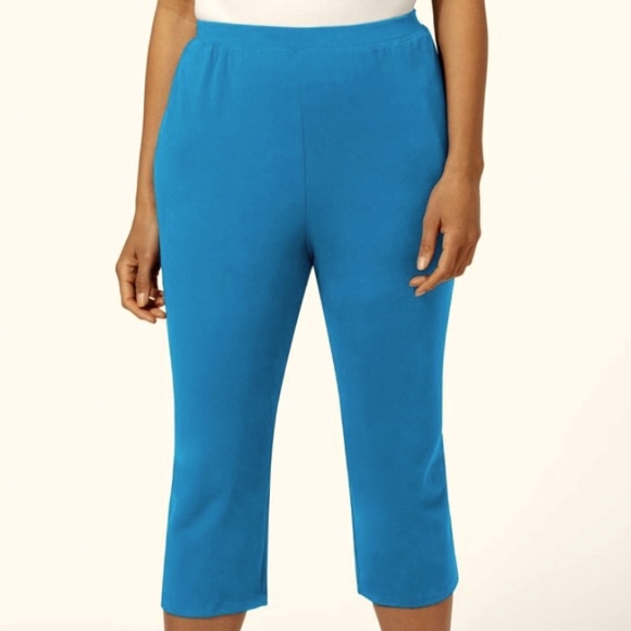 Capri Intro Petites Taille 6P - Coupe Cropped - NEUF Avec étiquettes
